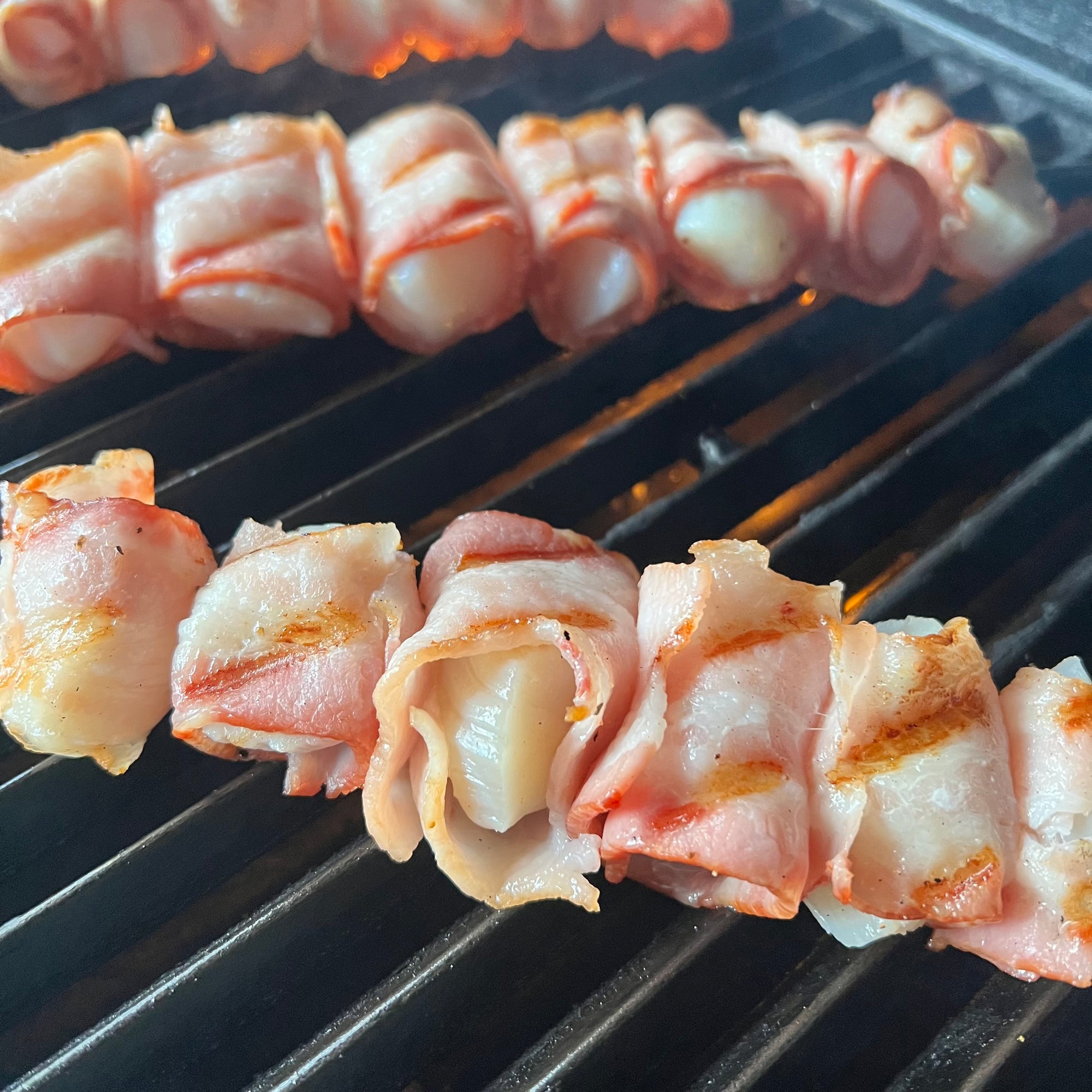 Willard’s Kitchen Bacon Wrapped Grilled Scallops